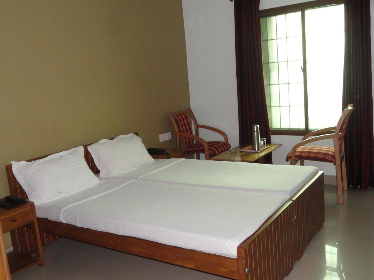 Hotel Madikeri Heritage Exterior photo